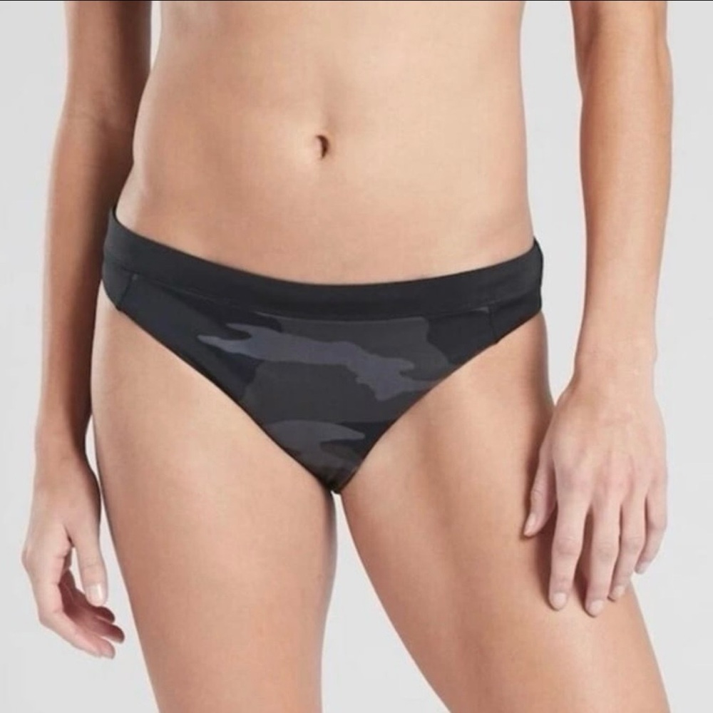 Athleta NWT Freestyle Black Camo Bikini Bottom Size XXS